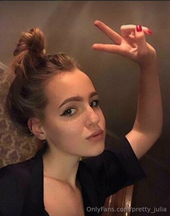 𝙅𝙪𝙡𝙞𝙖 / pretty_julia nude photo #34
