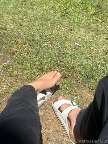 Luna Belle / prettyasianf33t nude photo #9