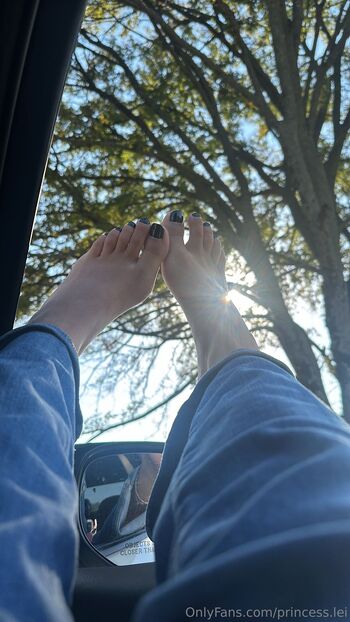 Luna Belle / prettyasianf33t nude photo #34