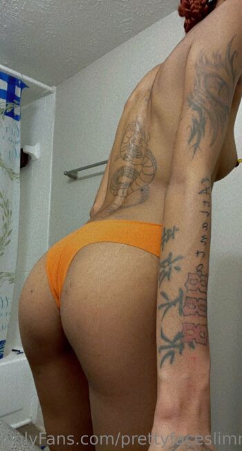 WOAH ALIZ / prettyfaceslimm nude photo #9