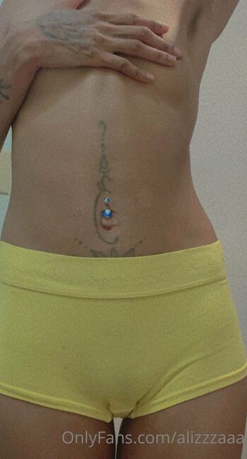 WOAH ALIZ / prettyfaceslimm nude photo #27