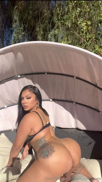 Prettygirlissue / prettygirlissues nude photo #20