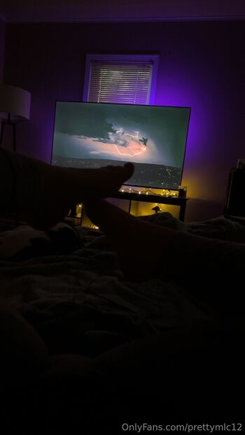 prettymlc12 nude photo #3