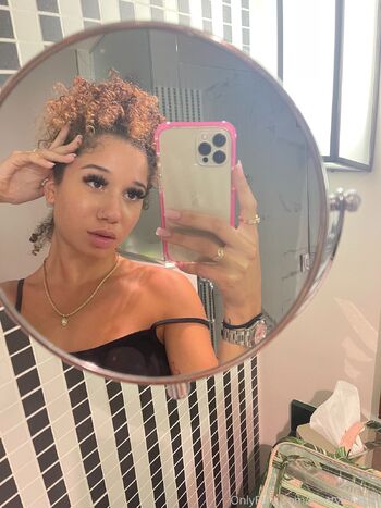 inactiv / prettypinklily nude photo #24