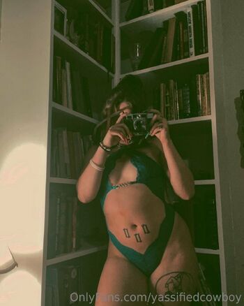 Pixie / prettypixiexxx nude photo #6