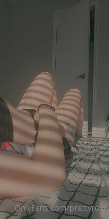 Roselin / prettyrosy nude photo #12