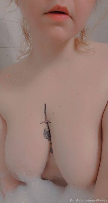 Roselin / prettyrosy nude photo #17