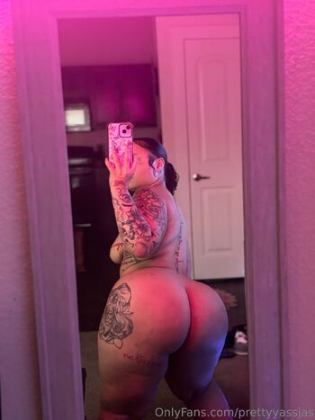 OnlyFans / prettyyassjas nude photo #21