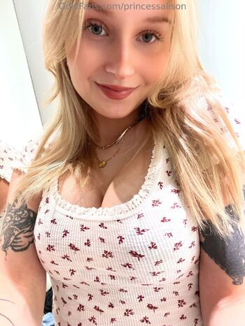 OnlyFans / princessalison nude photo #31