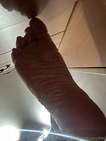 Princess Disne / princessdisneyfeet nude photo #5