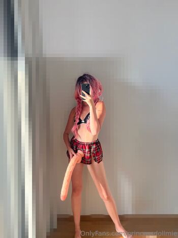 Princess Dollmi / princessdollmie nude photo #5