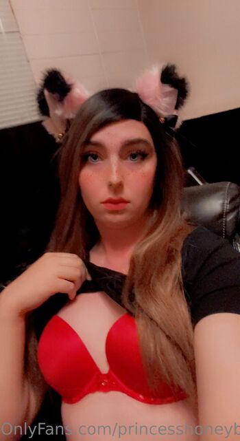 PrincessHoneyPo / princesshoneybutt / princess_honey_butt nude photo #6