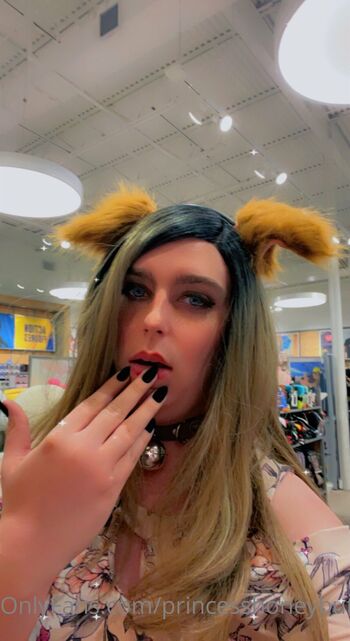 PrincessHoneyPo / princesshoneybutt / princess_honey_butt nude photo #30