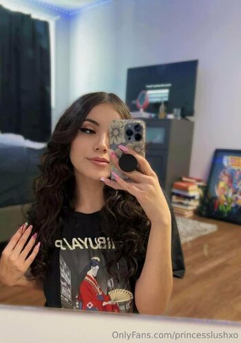 Princess Renee / princesslushxo nude photo #23