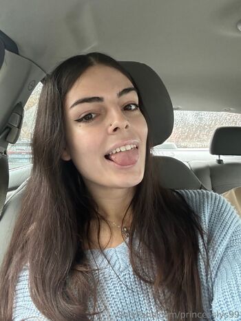 Elysi / princesslys99 / lilbabyangel999 nude photo #26
