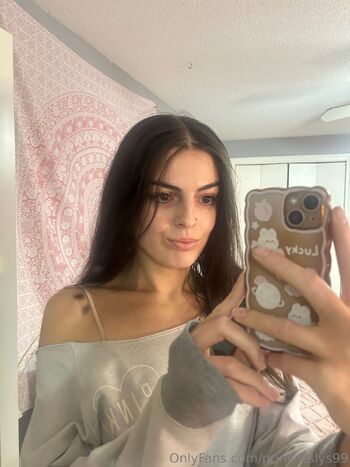 Elysi / princesslys99 / lilbabyangel999 nude photo #37