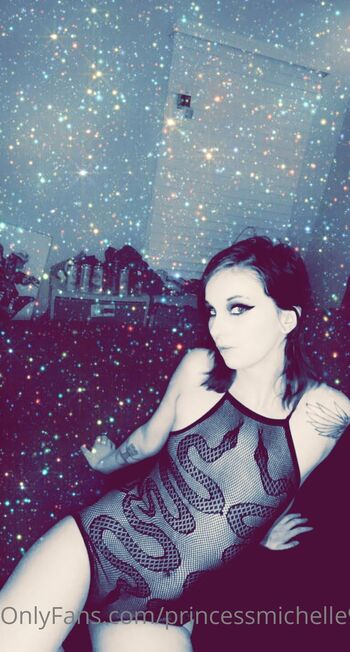 Princessmichell / princessmichelle94 nude photo #31