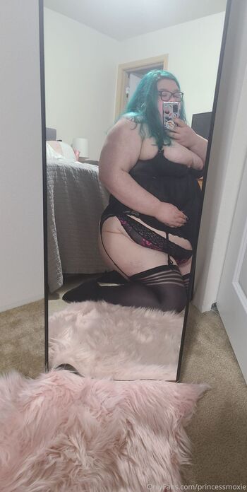 Moxi / princessmoxie nude photo #18