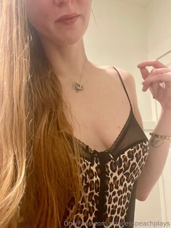 Princess Peach Play / princesspeachplays nude photo #18