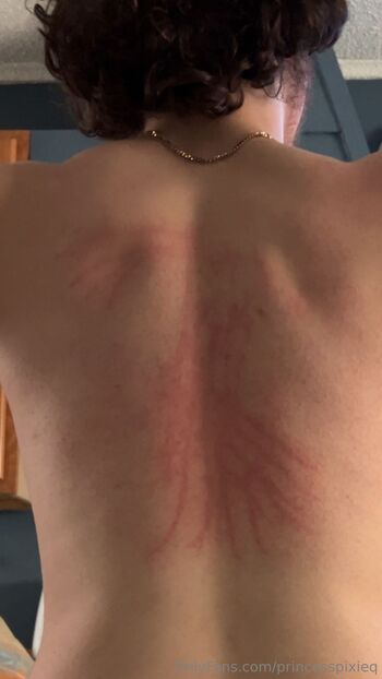 Pixie pi / princesspixieq nude photo #1