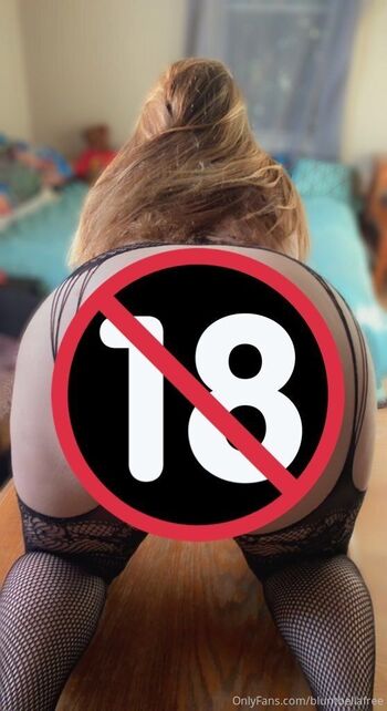 Princess Free / princessxfreex nude photo #12