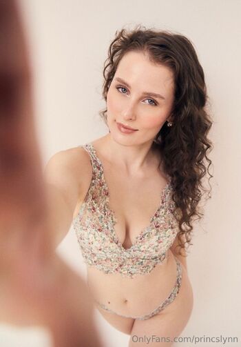 ℒ𝓎𝓃 / princslynn nude photo #20