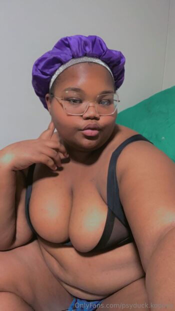 Fluffy Melon / psyduck.koduck nude photo #20