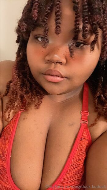 Fluffy Melon / psyduck.koduck nude photo #32