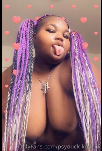 Fluffy Melon / psyduck.koduck nude photo #34