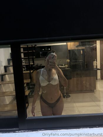 Cami / pumpkinstarburst nude photo #4