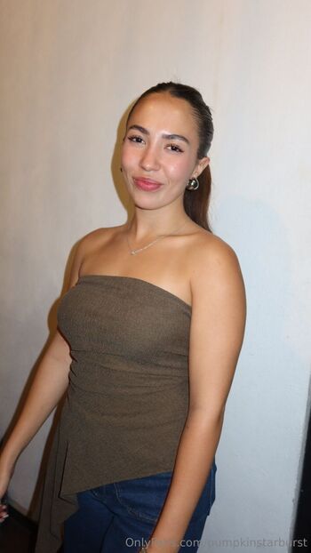 Cami / pumpkinstarburst nude photo #5