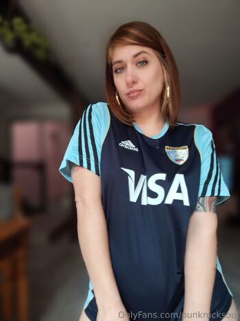 𝕾𝖆𝖗𝖆 / punkrocksoul nude photo #15