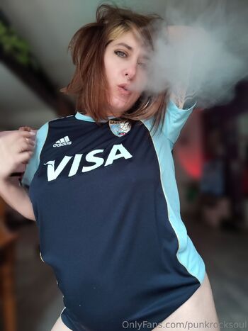 𝕾𝖆𝖗𝖆 / punkrocksoul nude photo #16