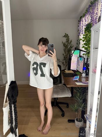 winnie / puppiwi nude photo #3