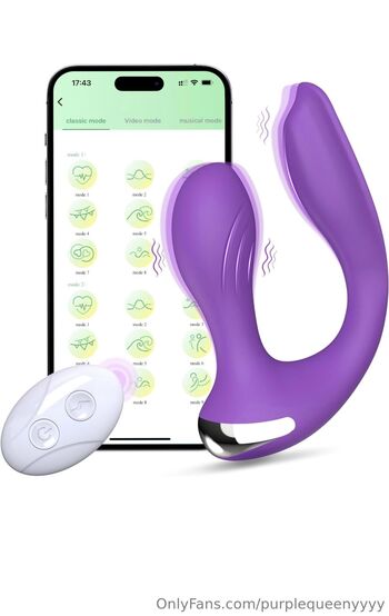 Queenyyyy42 / purplequeenyyyy nude photo #4