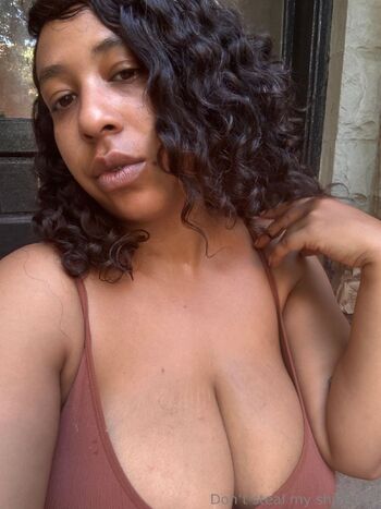 Sweetbotto / pussygalore00 nude photo #3