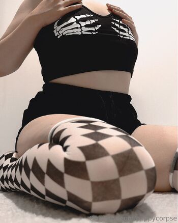 corpse / pxppycorpse nude photo #24