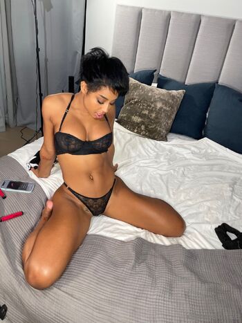 SWOLLA-BUNNY / qimmahrussofree nude photo #5