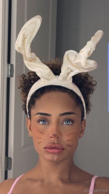 SWOLLA-BUNNY / qimmahrussofree nude photo #20