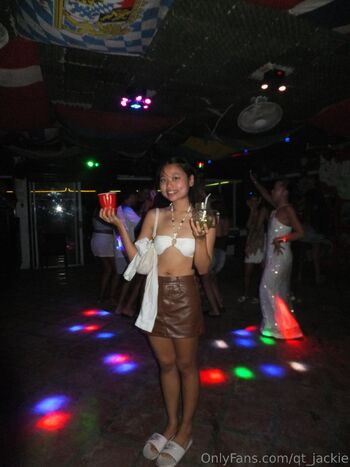 Jacki / qt_jackie nude photo #11