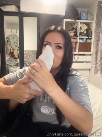 Queen / queen9999111 nude photo #21