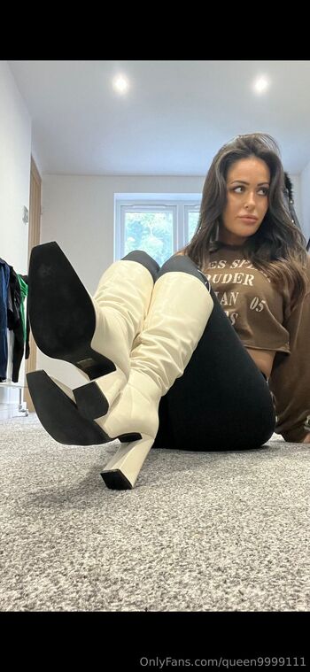 Queen / queen9999111 nude photo #34