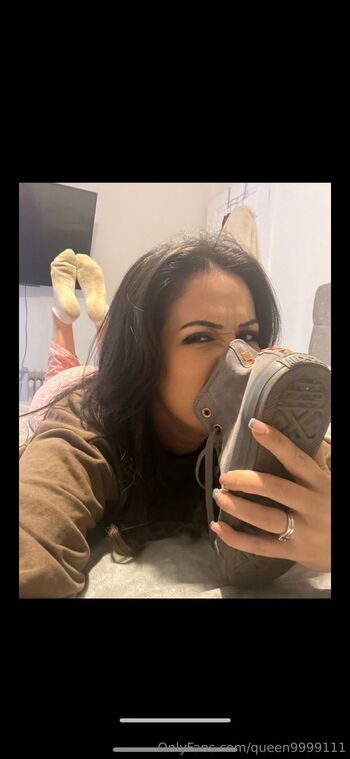 Queen / queen9999111 nude photo #35