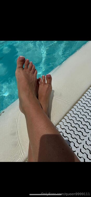 Queen / queen9999111 nude photo #36