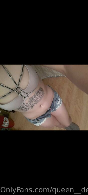 Queen Der / queen__derp nude photo #23