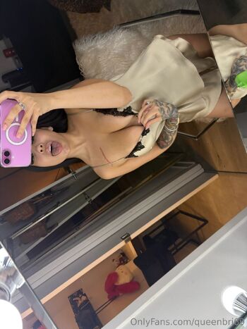 Queen Bri / queenbri69 nude photo #3