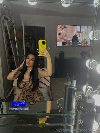 Queen Bri / queenbri69 nude photo #17