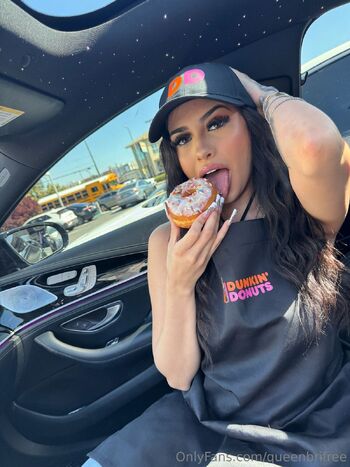 Queen Br / queenbrifree / bri18696 nude photo #4