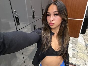 Queeni / queeniefit nude photo #26