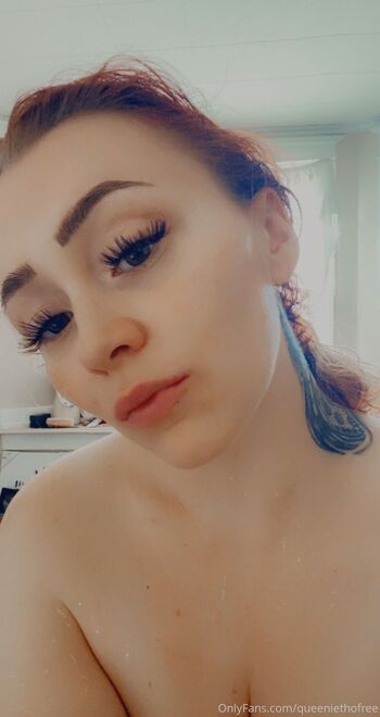 queeniethofre / queeniethofree nude photo #8